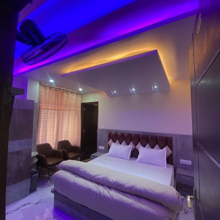 Hotel Harmony Heights Shimla Exterior foto