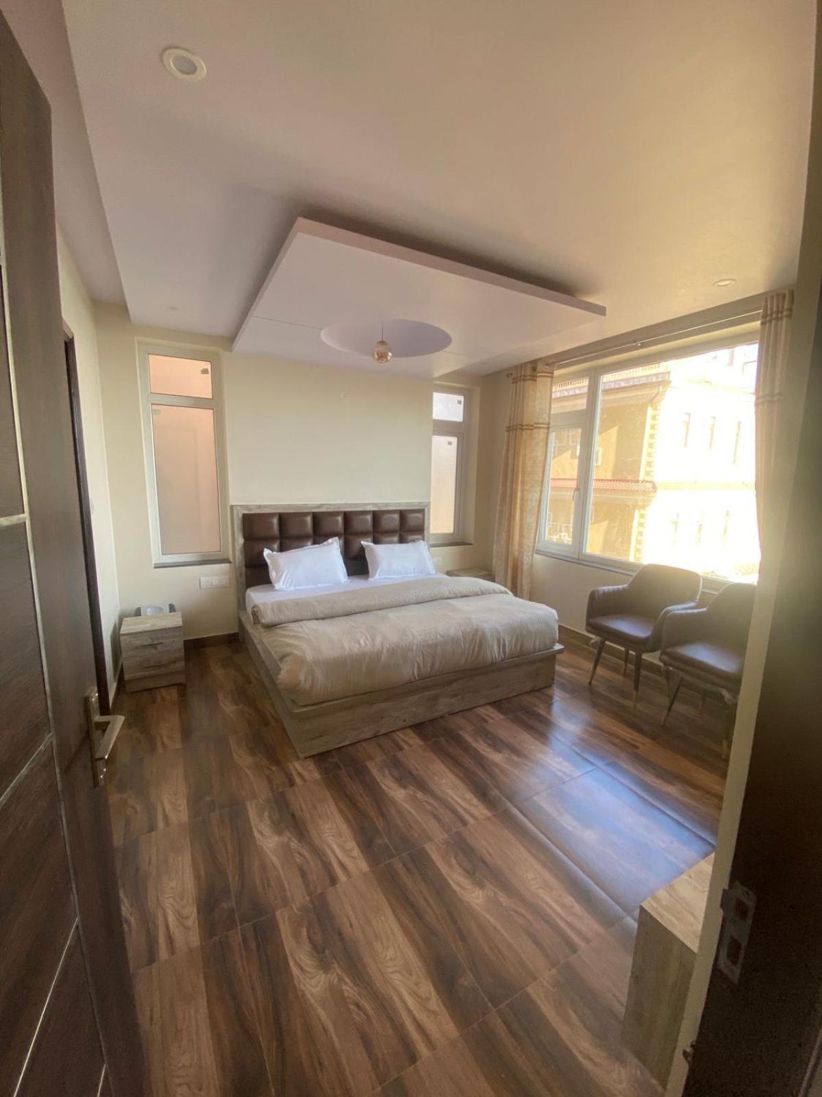 Hotel Harmony Heights Shimla Exterior foto