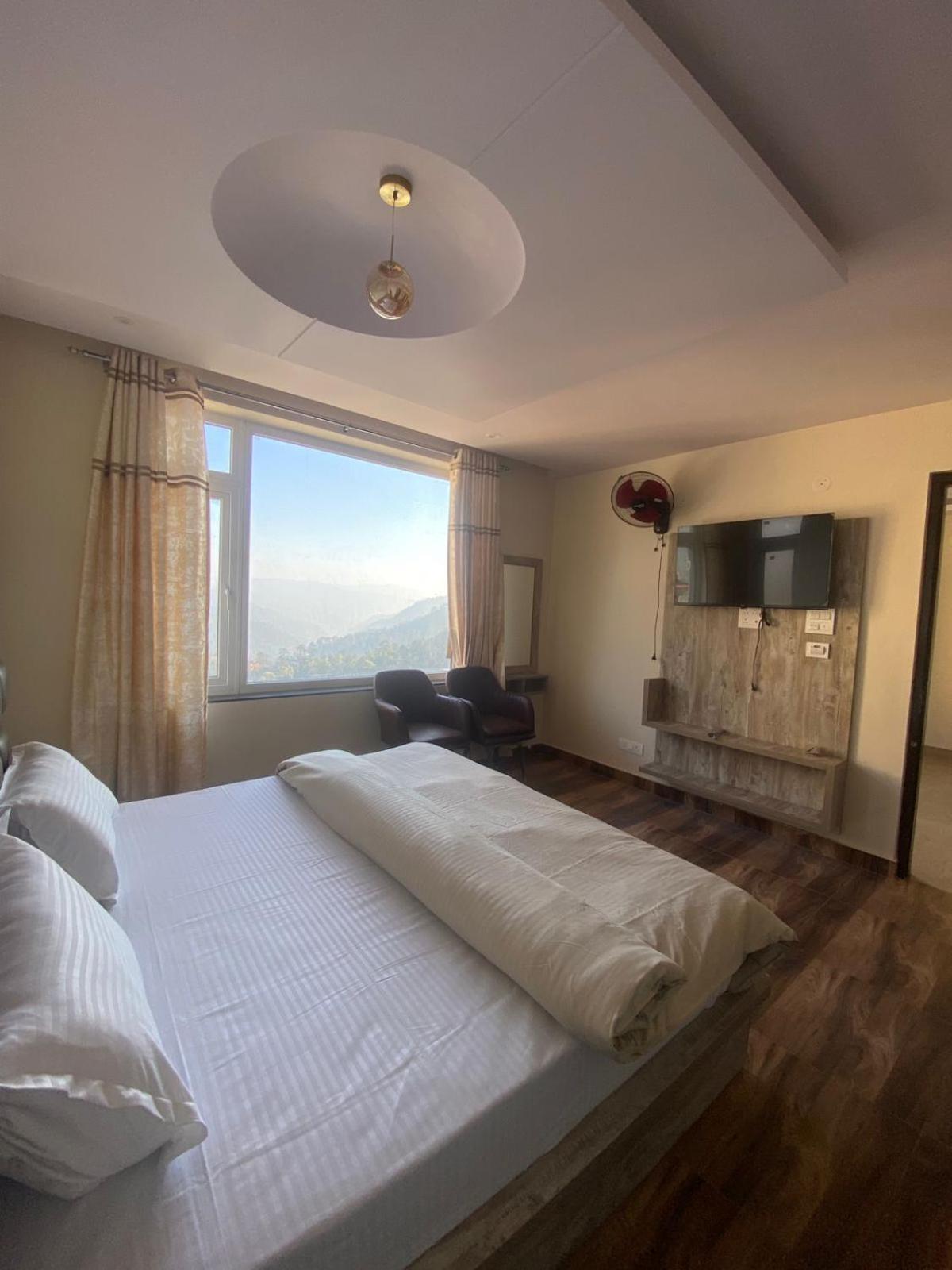 Hotel Harmony Heights Shimla Exterior foto